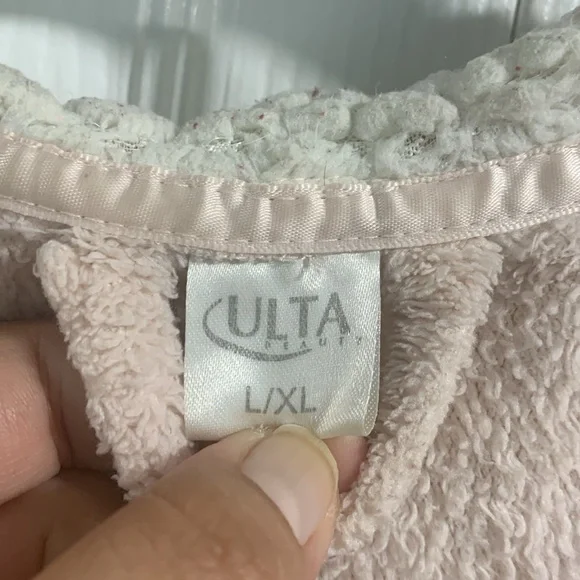 Soft Ulta Robe - Picture 2 of 11